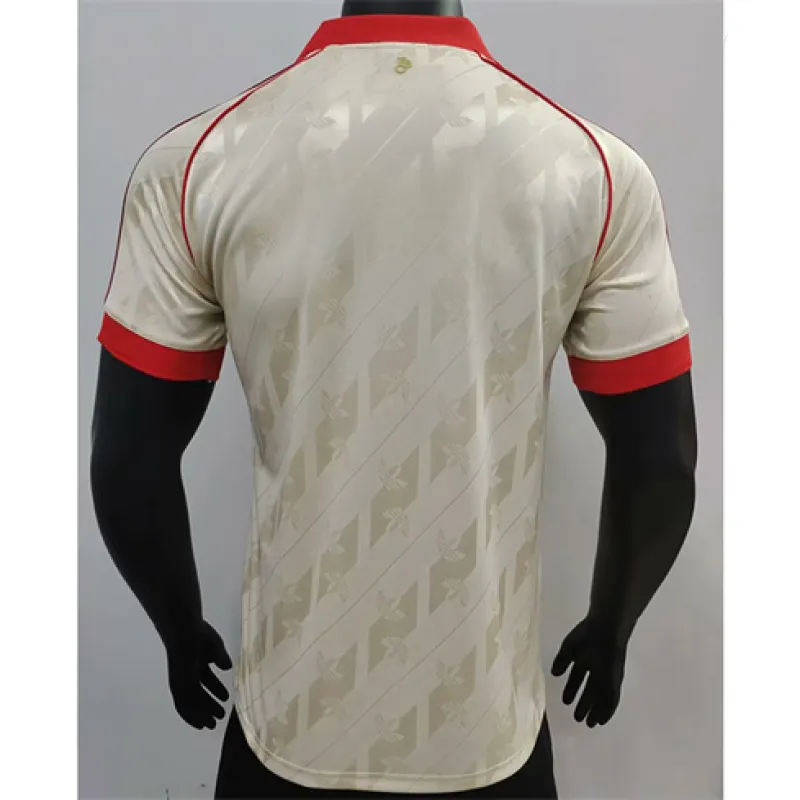 Abbigliamento edizione giocatore della Bayern Munich 2024/25 - Colore crema