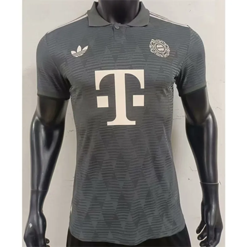 Offre spéciale Oktoberfest de la saison 2024/25 du Bayern Munich - Édition joueur - Gris