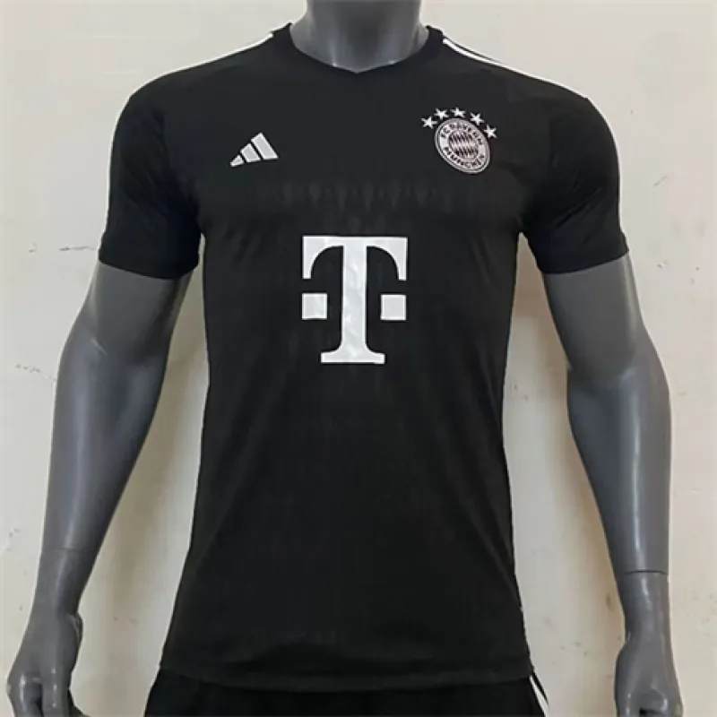 Abbigliamento del portiere della Bayern Munich 2024/25 - Nero