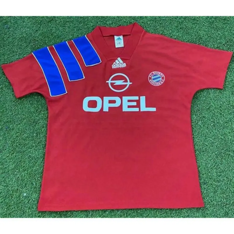 Maillot rétro de domicile du Bayern Munich 1991 - 1993 - Rouge