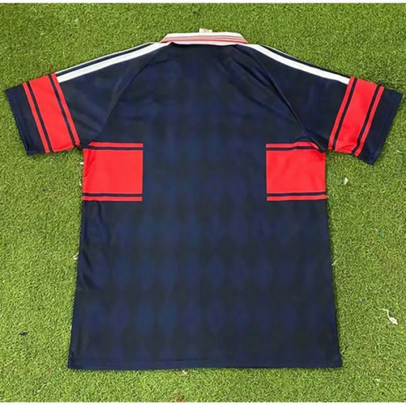 Maillot rétro de domicile du Bayern Munich 1997 - 1999 - Noir