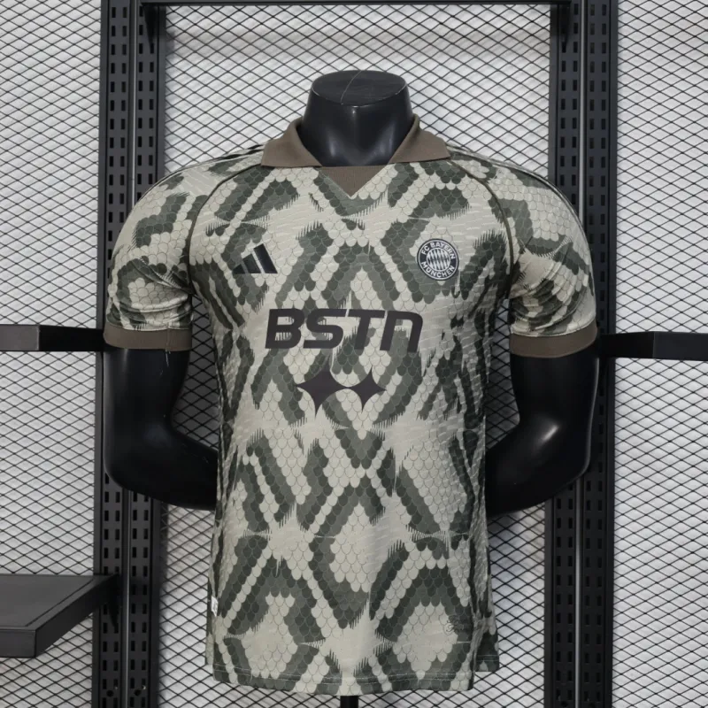 Bayern Munich Maillot de Joueur Édition Spéciale 2025/26 - Vert
