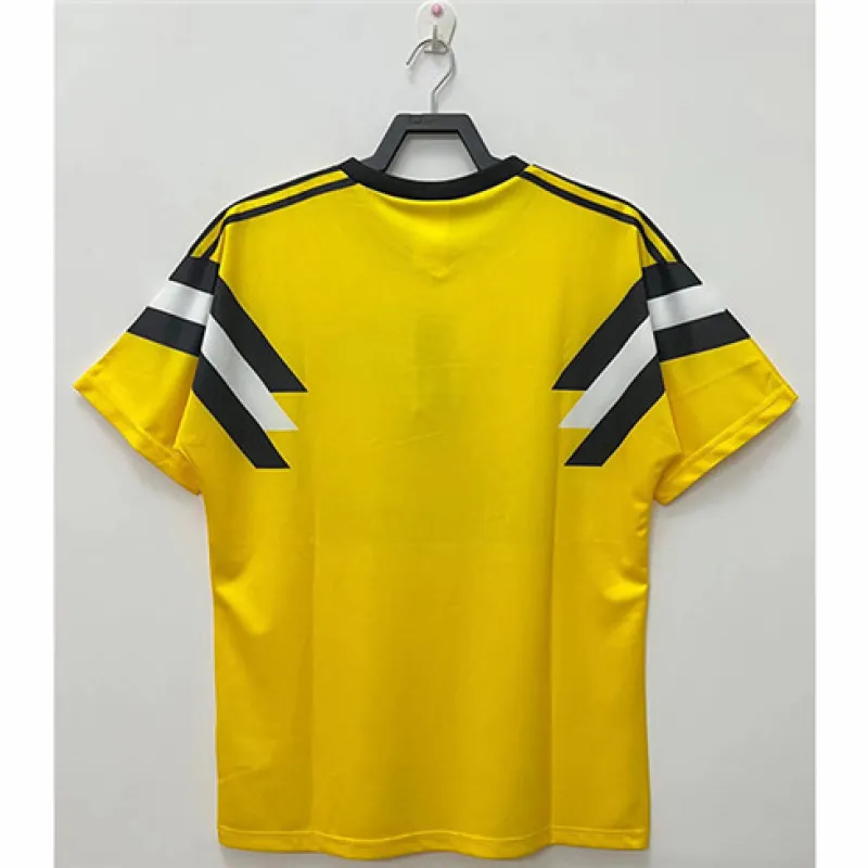 Borussia Dortmund 1989 home retro jersey, yellow