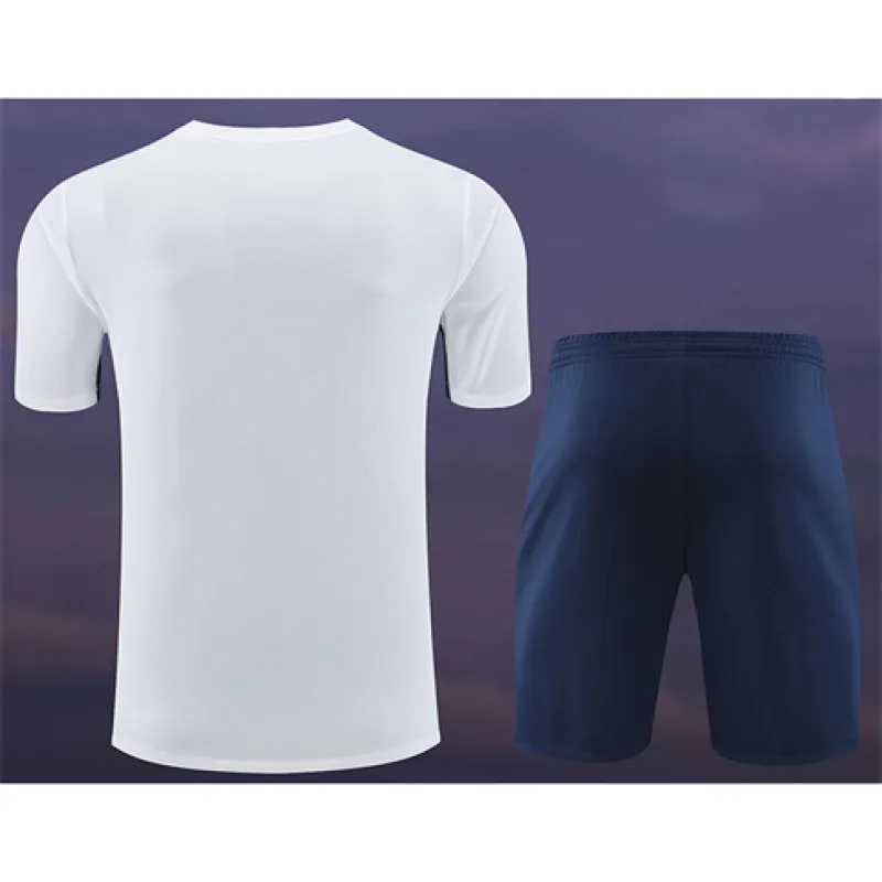 RB Leipzig 2024/25 maillot et shorts d'entraînement de marque, blanc