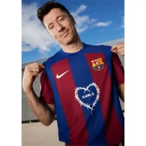 Édition spéciale du maillot de domicile du FC Barcelona 2024/25 - Rouge/Bleu