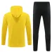 Conjunto sportswear FC Barcelona 2024/25 amarillo