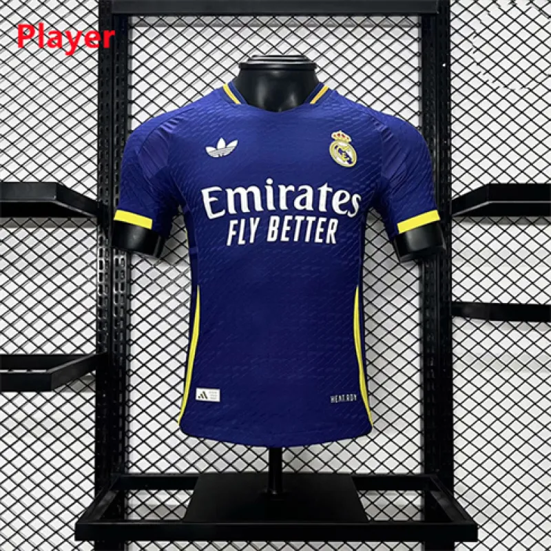 Maglia dell'edizione speciale per i giocatori del Real Madrid 2024/25 - Azzurro