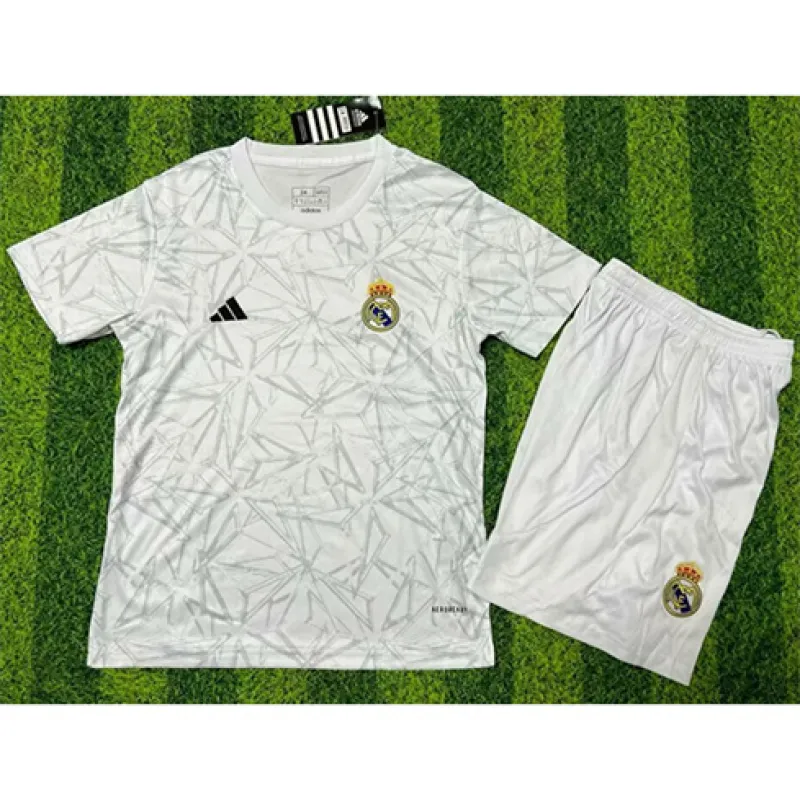 Real Madrid Maglia e pantaloncini per bambini 2024/25 Edizione speciale - Bianco