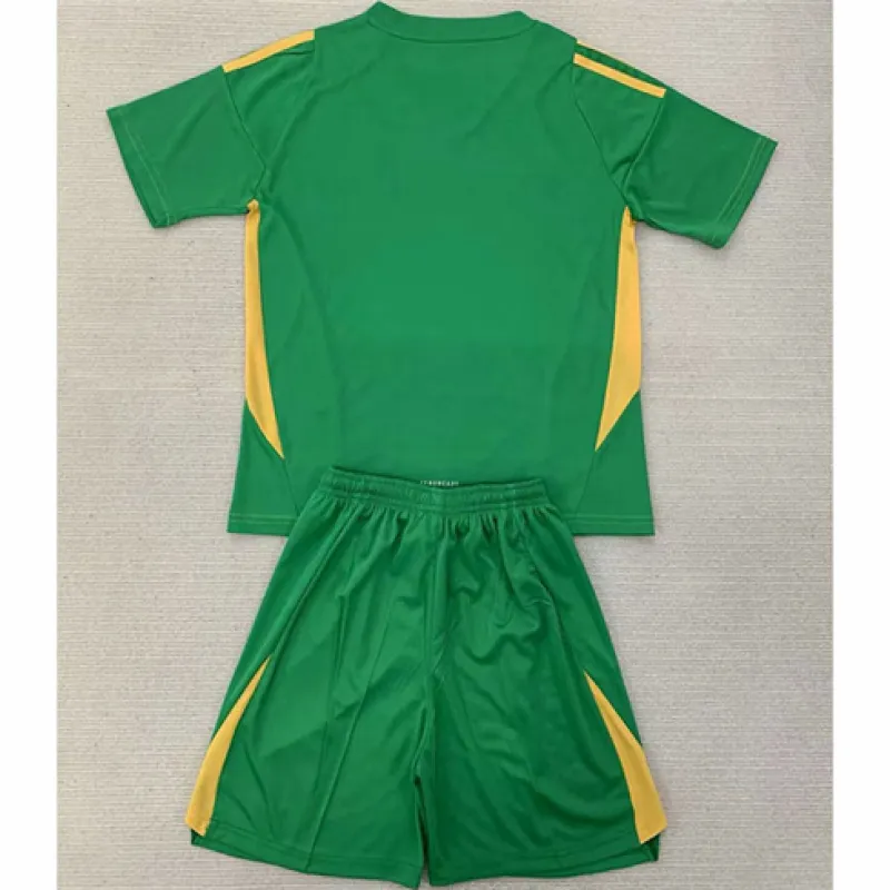 Real Madrid Kids' Goalkeeper Jersey and Shorts 2024/25 - Green