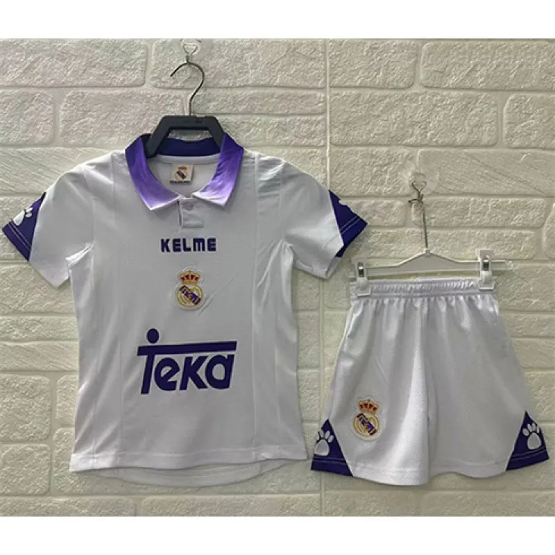 Maglia retro del Real Madrid 1997/98 campo casa - Bianca