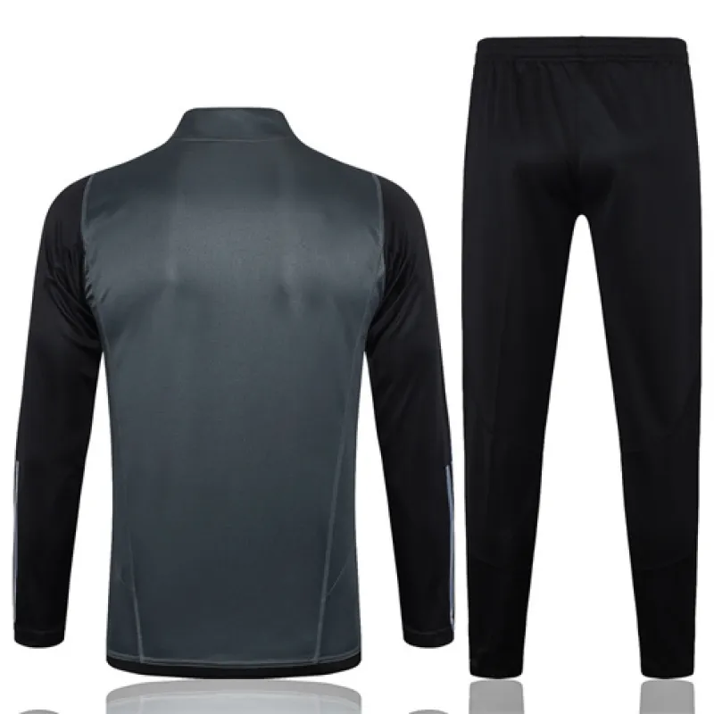 Real Madrid Sportswear 2024/25 - Grey