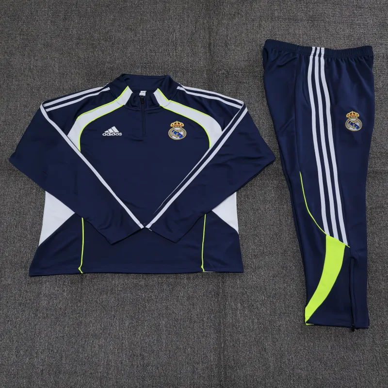 Real Madrid 2025/26 Kinder Sportanzug blau