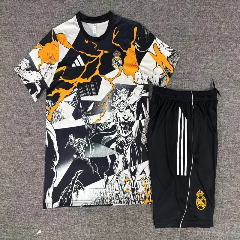 Real Madrid 2025/26 Kinder Marvel Trainingsset schwarz