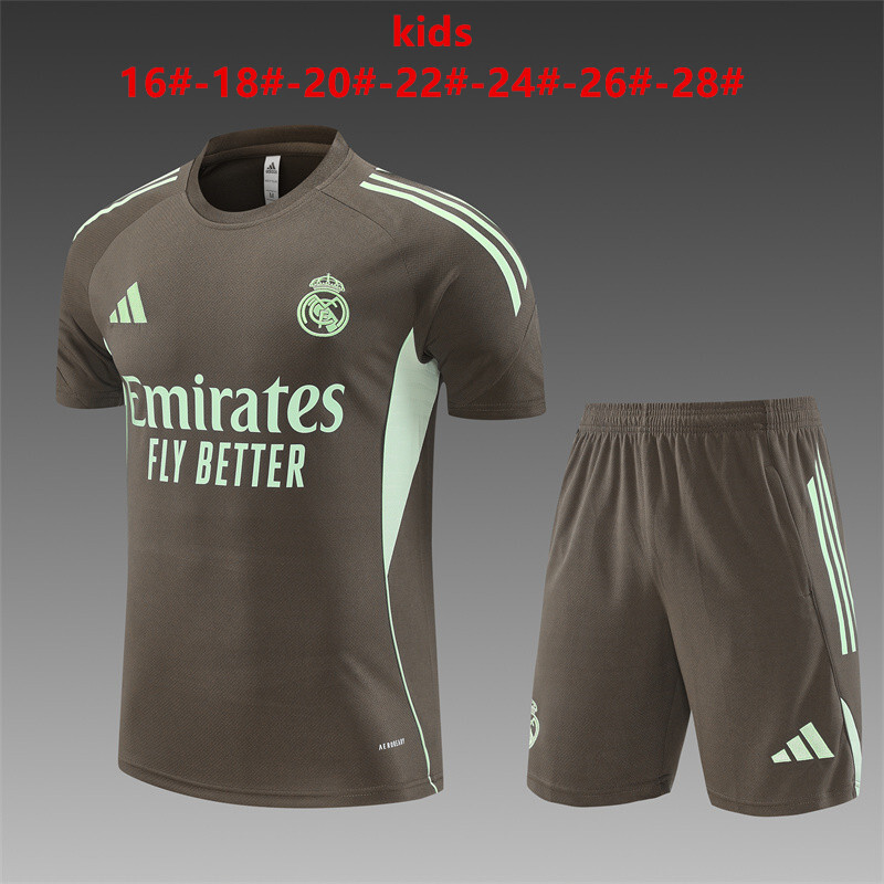Real Madrid 2025/26 Ensemble Entraînement Enfan kaki