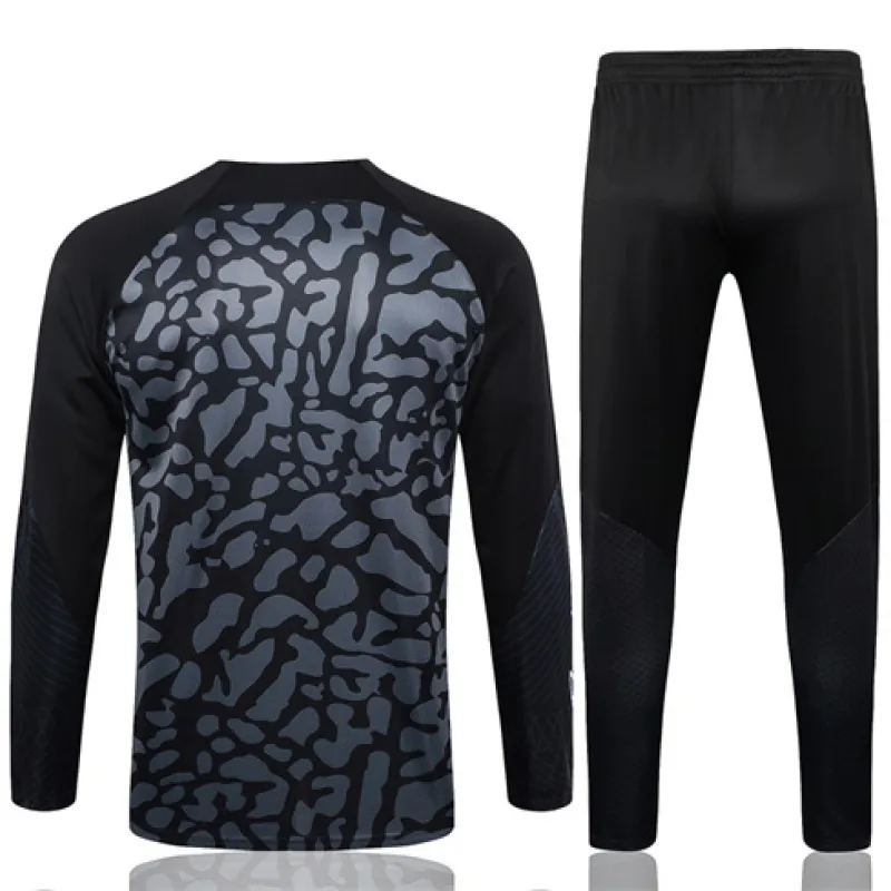 Vêtements de sport de Paris Saint - Germain 2024/25 - Gris