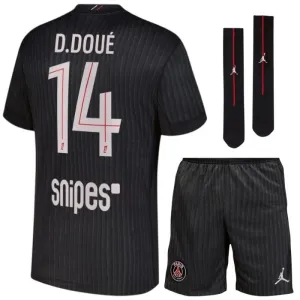 Paris Saint-Germain  D.DOUÉ 2025/26 Ensemble enfant quatrième - Noir