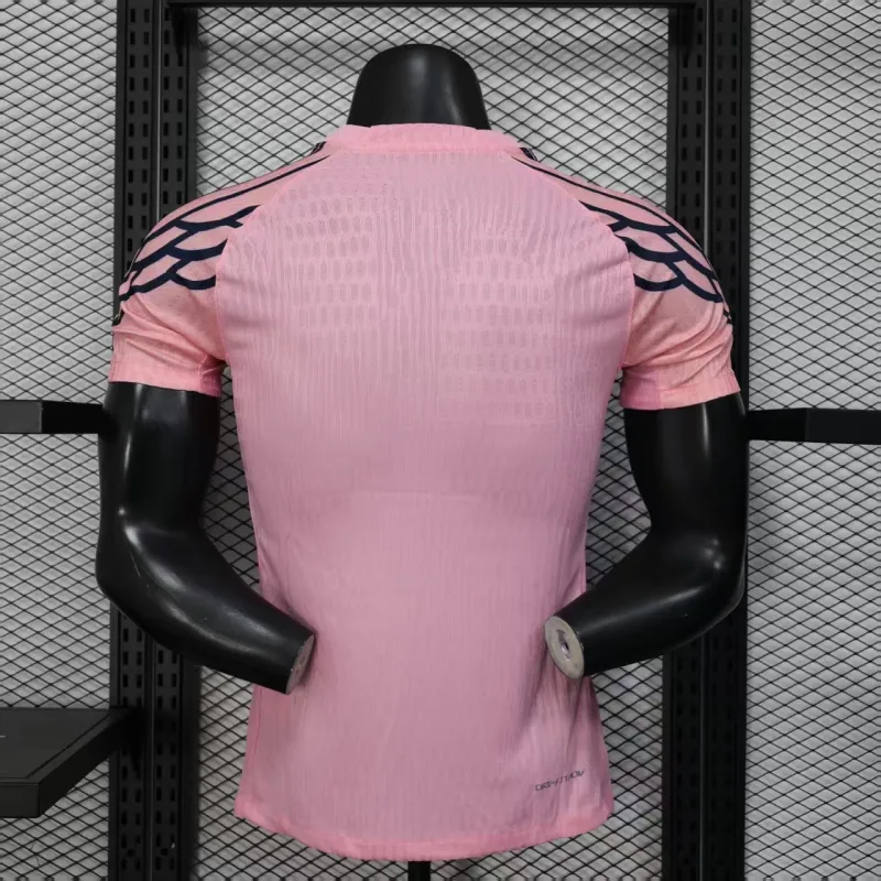 Paris Saint-Germain 2025/26 Special Edition Player Jersey - Pink