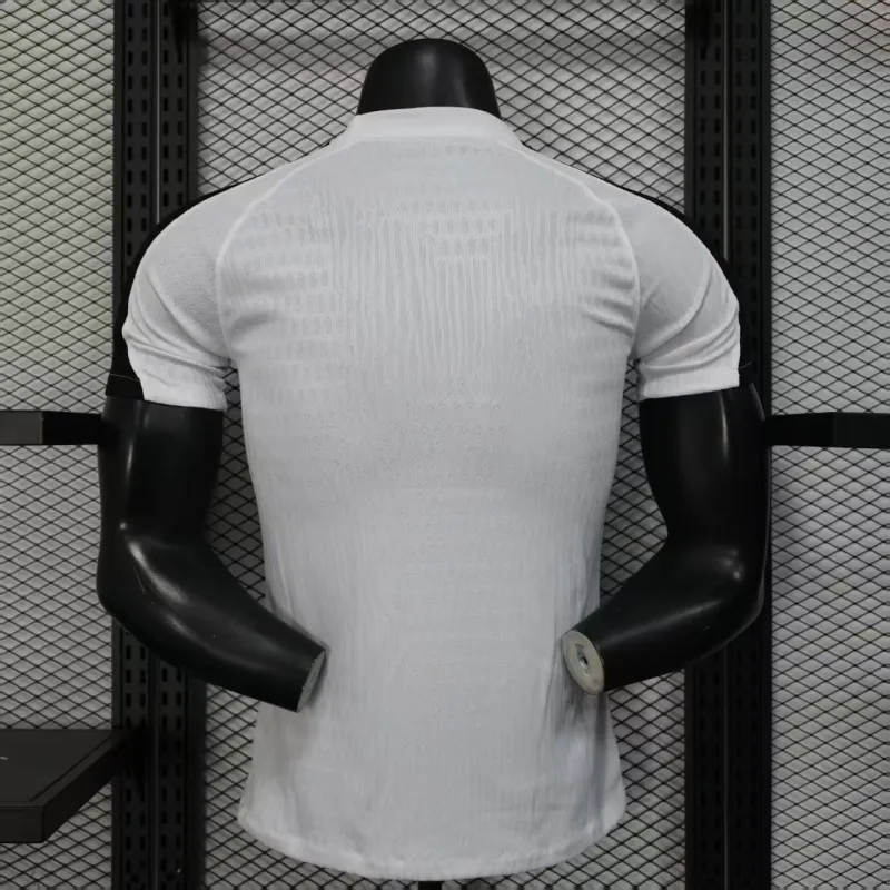 Paris Saint-Germain 2025/26 Special Edition Player Jersey - White