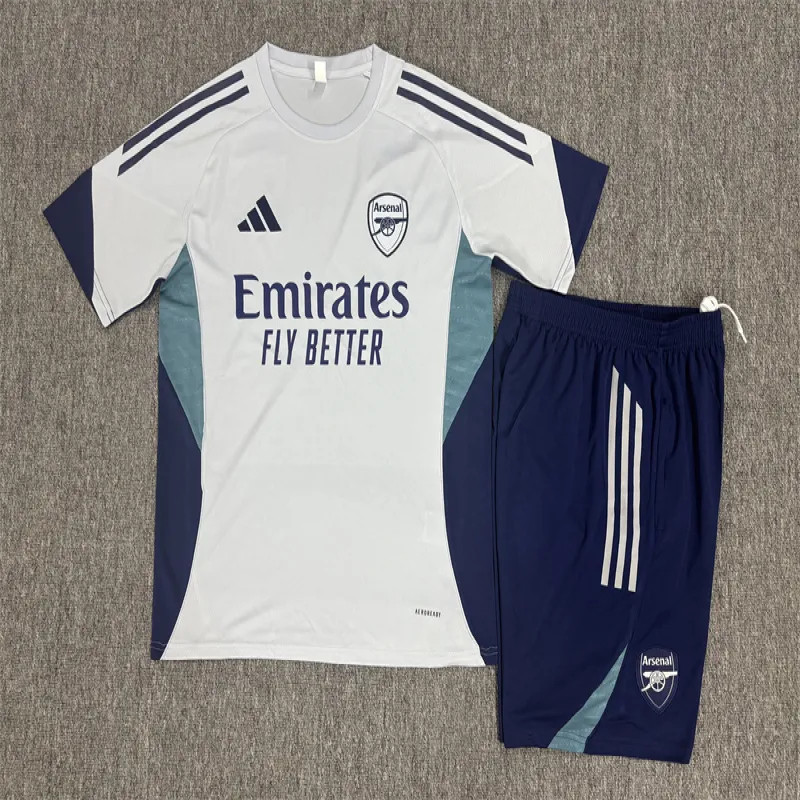Arsenal 2025/26 Ensemble Entraînement Enfan bleu