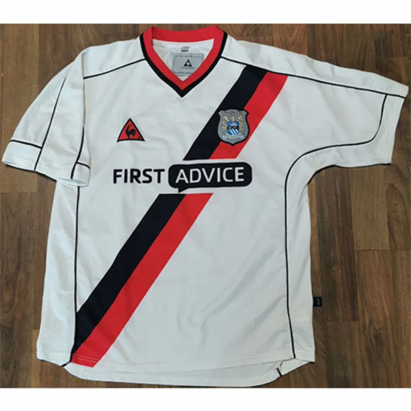 Maillot extérieur rétro de Manchester City 2002/03 - Blanc