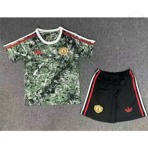 Manchester United Kinder - Trikot + Shorts 2024/25 Kooperations - Edition - Grün