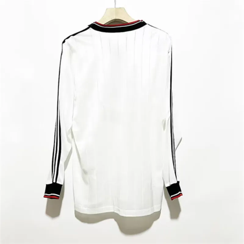 Manchester United 1982/83 Retro - Auswärts - Langarm - Trikot - Weiß