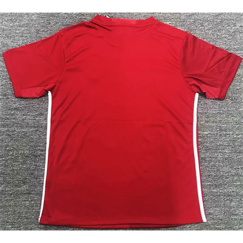 Maillot rétro domicile de Manchester United 2016/17 - Rouge
