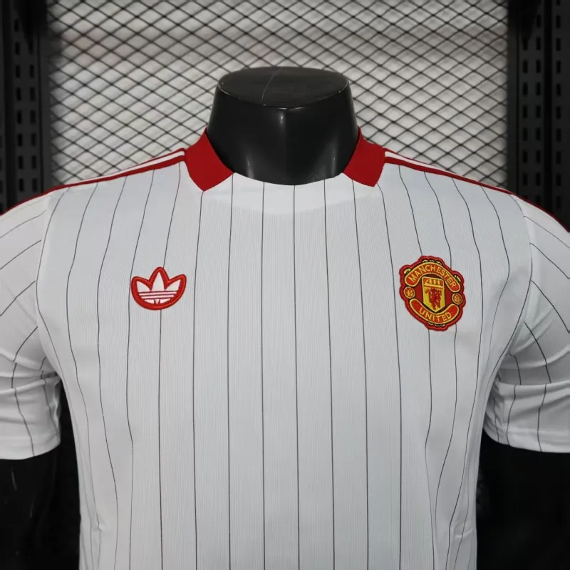 Manchester United Spieler-Trikot Freizeitedition 2025/26 - Weiß