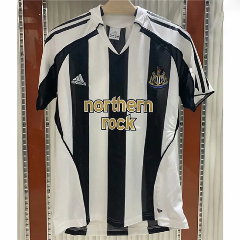 Maillot domicile rétro de Newcastle United 2005/06 - Noir/Blanc