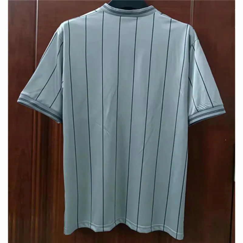 Maillot extérieur rétro de Newcastle United 1984/85 - Gris