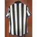Newcastle United 2000/01 Retro Heimtrikot - Schwarz/Weiß