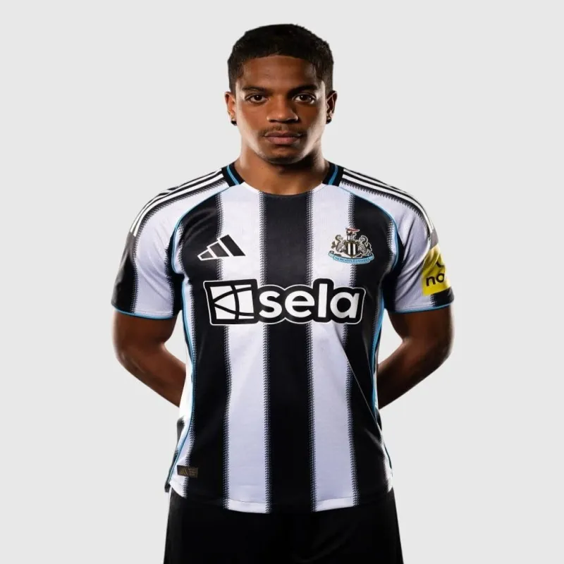 Newcastle United 2025/26 Home Player Jersey