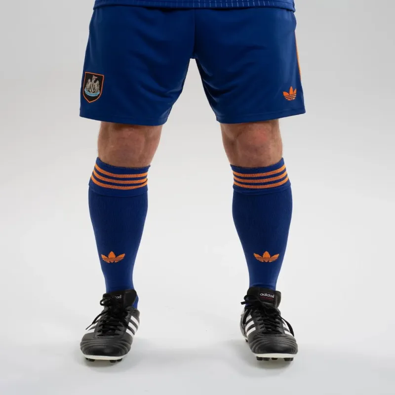 Newcastle United 2025/26 Dritte Strümpfe - Blau