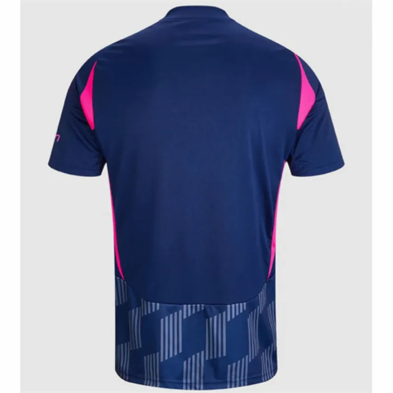 Nottingham Forests Auswärtstrikot 2024/25 - blau