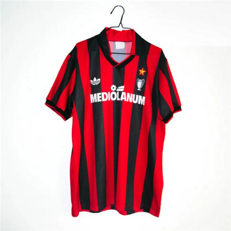 Maglia retro di casa dell'AC Milan 1990/91 - Rossa
