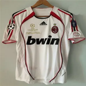 Maillot rétro d'away de l'AC Milan en finale de la Ligue des champions UEFA 2006/07 - Blanc