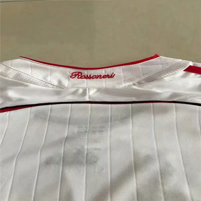 Camiseta retro de visitante de mangas largas del AC Milan 2006/07 - Blanca