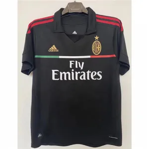Maglia retro terza dell'AC Milan 2011/12 - Nera