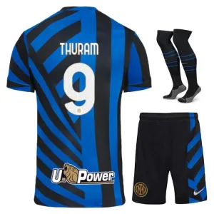 Le kit d'enfant de domicile 2024/25 de l'Inter Milan de Marcus Thuram - Bleu