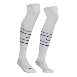 Des chaussettes d'extérieur de l'Inter Milan 2024/25 - Blanc