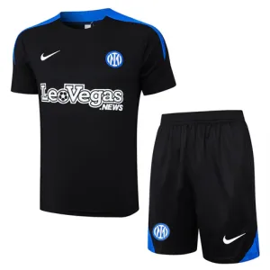 Calzoni e maglia dell'insieme di allenamento dell'Inter Milan 2024/25 - nero