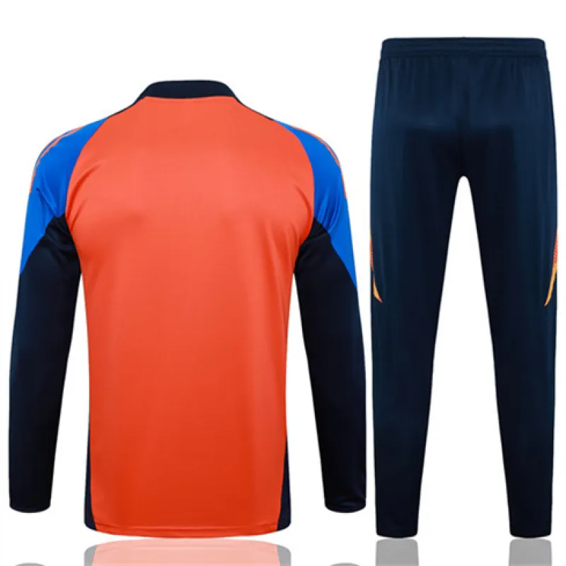 Ropa deportiva de Juventus 2024/25 - anaranjada