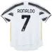 Camiseta retro local del jugador nº7 de Juventus de Cristiano Ronaldo 2020/21 - Blanca