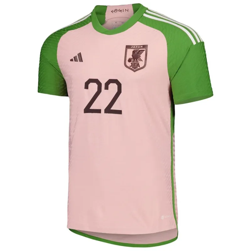 Die Spezialausgabe des Trikots der japanischen Nationalmannschaft in Rosa für die Weltmeisterschaft 2022.