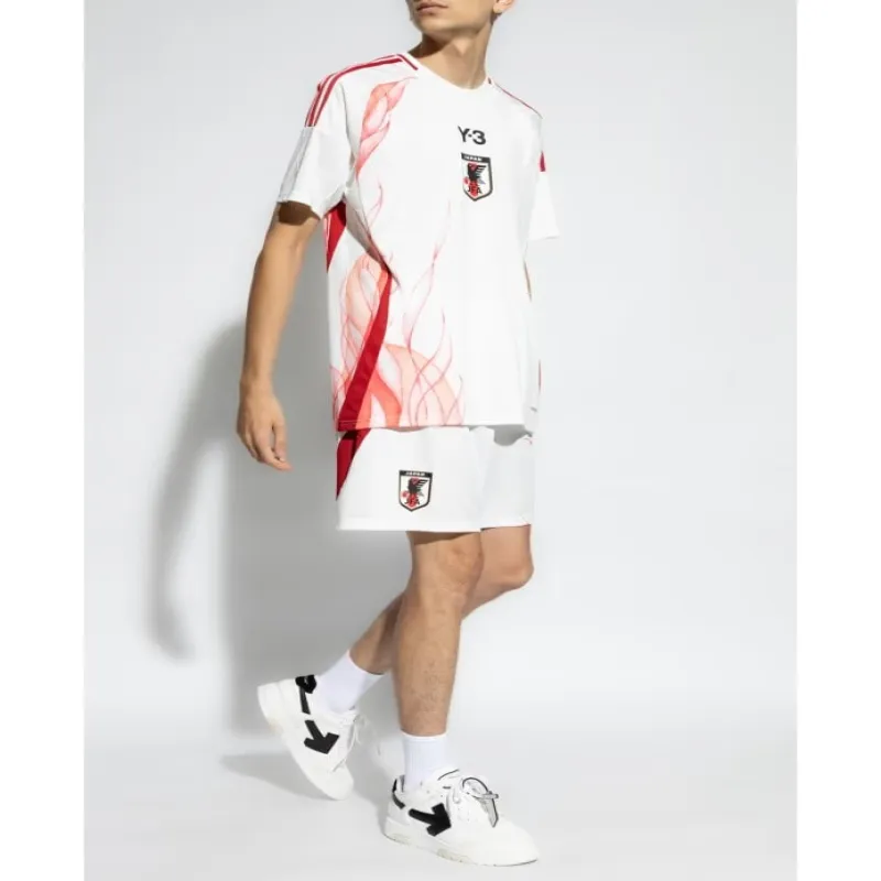 I shorts di trasferta della nazionale giapponese nel 2024/25