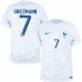 La maglia di trasferta della squadra nazionale francese di Antoine Griezmann per la Coppa del mondo 2022 - Bianca