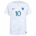 Il set di maglia infantile di trasferta della squadra nazionale francese di Kylian Mbappé per la Coppa del mondo 2022 - Bianca