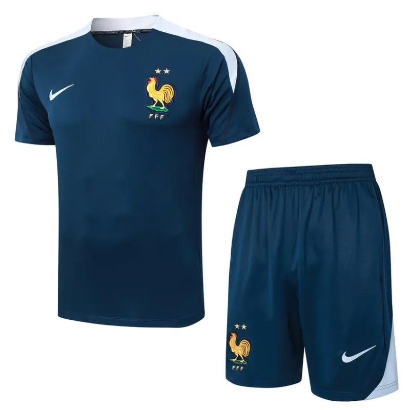 El traje de entrenamiento y los pantalones cortos de la selección nacional francesa para la temporada 2024/25 - azul.