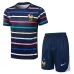 El traje de entrenamiento y los pantalones cortos de la selección nacional francesa para la temporada 2024/25 - patrón azul.