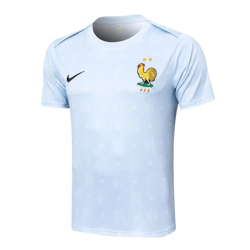 El traje de entrenamiento y los pantalones cortos de la selección nacional francesa para la temporada 2024/25 - blanco claro.